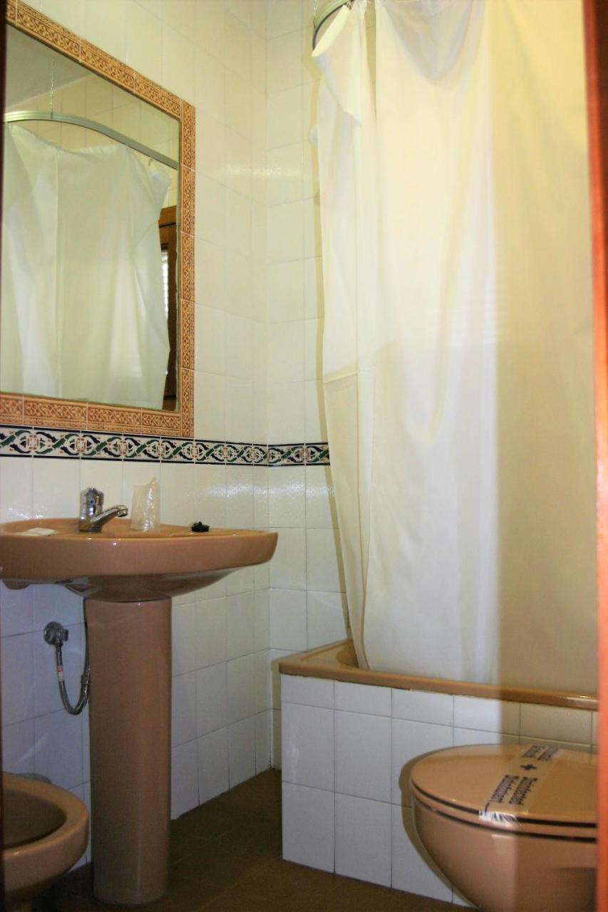 Hostal Rural Las Terrazas De La Alpujarra ブビオン エクステリア 写真